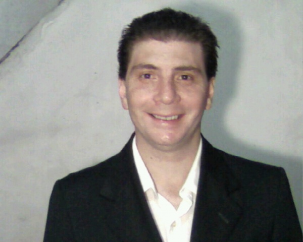 Conoce a esta persona ahora
